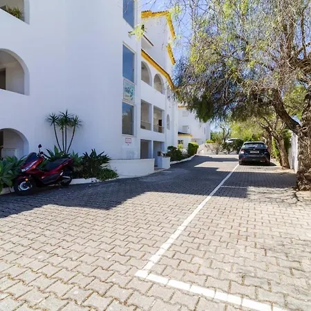 Casa Aura, Luxury Apartment, Pool, Outdoor Shower, 400m *